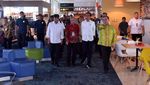 Resmikan Terminal Baru Bandara Depati Amir, Jokowi Diserbu Selfie