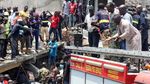 Momen Dramatis Evakuasi Sekolah Runtuh di Nigeria