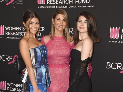 BEVERLY HILLS, CALIFORNIA - FEBRUARY 28: (L-R) Olivia Jade Giannulli, Lori Loughlin and Isabella Rose Giannulli attend The Women's Cancer Research Fund's An Unforgettable Evening Benefit Gala at the Beverly Wilshire Four Seasons Hotel on February 28, 2019 in Beverly Hills, California. (Photo by Frazer Harrison/Getty Images)