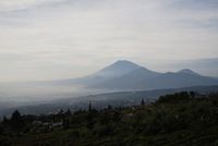 Kemping Asyik di Basecamp Gunung  Ungaran  Sudah Pernah Belum 