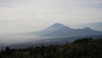 Basecamp berada di Kecamatan Bandungan, Kabupaten Semarang. (Aji Kusuma/detikcom)