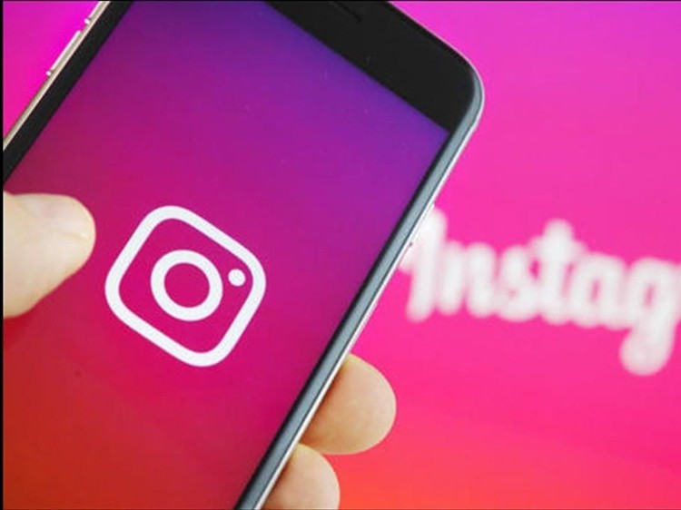 Ilustrasi Instagram