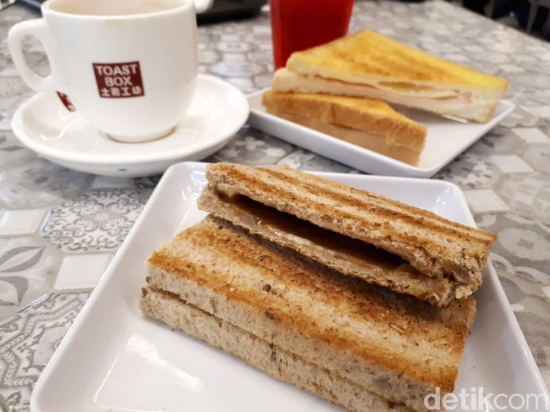 Toast Box