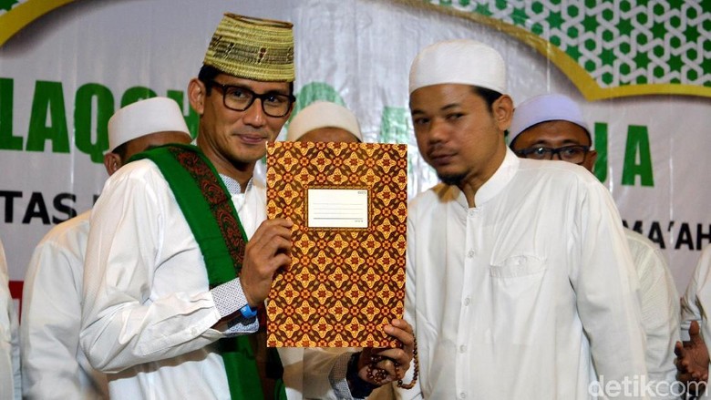 Sandiaga Janji Prioritaskan Tenaga Kerja Lokal Sandiaga Janji Prioritaskan Tenaga Kerja Lokal