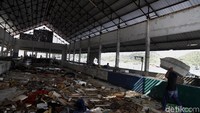 Untuk mendukung program pemerintah pusat itu ASDP bekerja sama dengan Pemda NTT akan mengubah kawasan ini menjadi ikon tempat wisata baru nantinya.