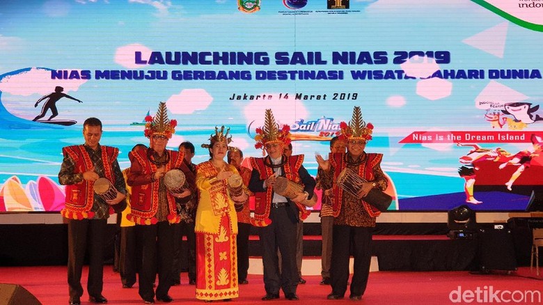 Foto: Launching Sail Nias 2019 (Masaul/detikTravel) Foto: Launching Sail Nias 2019 (Masaul/detikTravel)