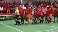 Anies berharap stadion ini menjadi stadion kelas internasional dan bisa setara dengan stadion kandang klub top di Eropa.