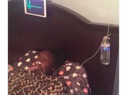 Meme Kocak Facebook, WhatsApp dan Instagram Tumbang