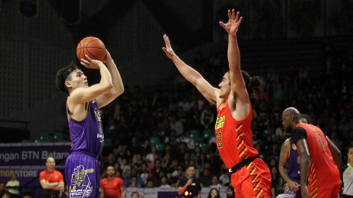 CLS Knights kalahkan Saigon Heat (ANTARA FOTO/Moch Asim) CLS Knights kalahkan Saigon Heat (ANTARA FOTO/Moch Asim)