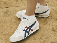 Menang Banyak dari Aneka Bisnis Sneakers