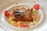 Peking Duck dan Tofu Claypot Gaya Kanton Modern Bisa Dinikmati di Restoran Ini