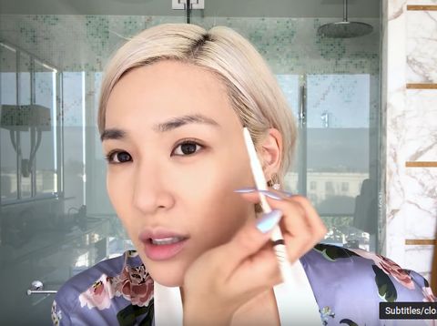 Kerumitan Artis K-Pop Tiffany Saat Dandan, Pakai 3 Produk Alis & 2 Maskara