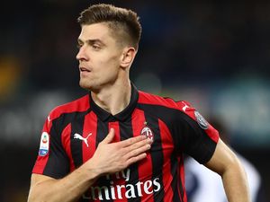 Bisa Langsung Bikin Gol di Derby Milan, Piatek?