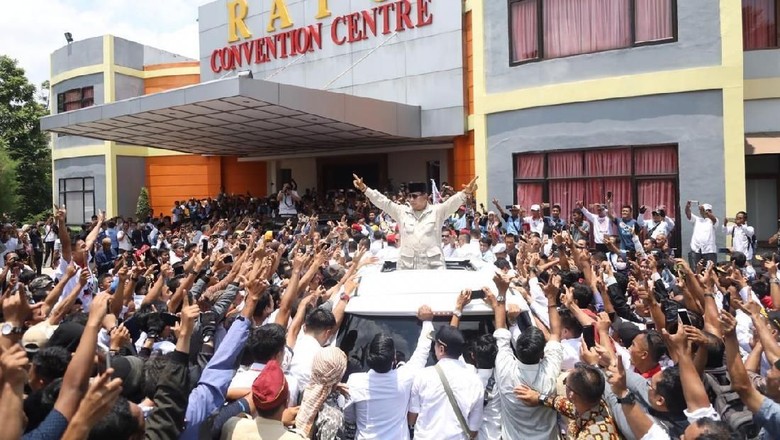 Tim Pemenangan Prabowo di Jatim Gaet Pemilih Rasional dengan Diskusi Tim Pemenangan Prabowo di Jatim Gaet Pemilih Rasional dengan Diskusi