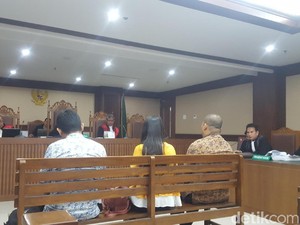 Jaksa KPK Cecar Kasi Litbang MA soal Saran Bom Gede Hakim Medan