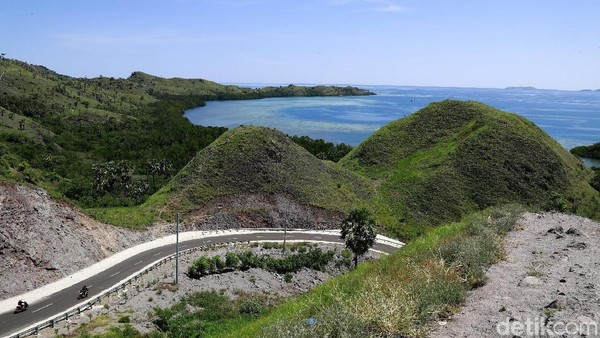 Takjub dengan Keindahan Panorama Bukit Cinta