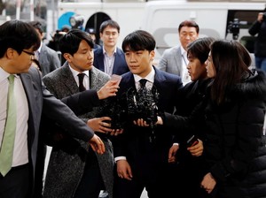 Nama Kangin Super Junior Terseret Kasus Grup Chat JJY-Seungri