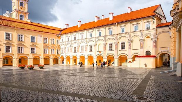 Vilnius, Kota Tua yang Sarat Peradaban