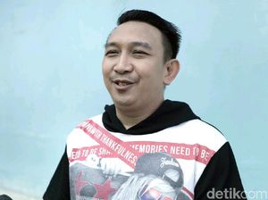 Augie Fantinus Rayakan Natal Bareng 50 Anggota Keluarga di Bandung