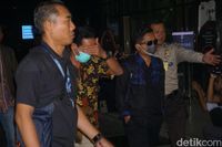 Menyusul Romahurmuziy, Pejabat Kemenag Daerah Dkk Juga Tiba di KPK