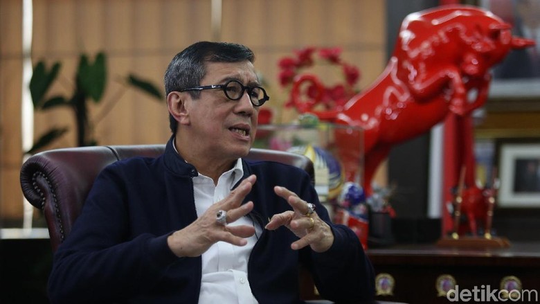 Terpidana Sodomi Siswa JIS Dapat Grasi, Menkum HAM: Pertimbangan Kemanusiaan Terpidana Sodomi Siswa JIS Dapat Grasi, Menkum HAM: Pertimbangan Kemanusiaan