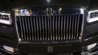 Mengingatkan mobil sekelas Rolls-Royce yang unit dan pasarnya kecil, saat ini Rolls-Royce Motor Cars Jakarta belum tahu berapa kuota yang bisa dipasarkan di Indonesia.