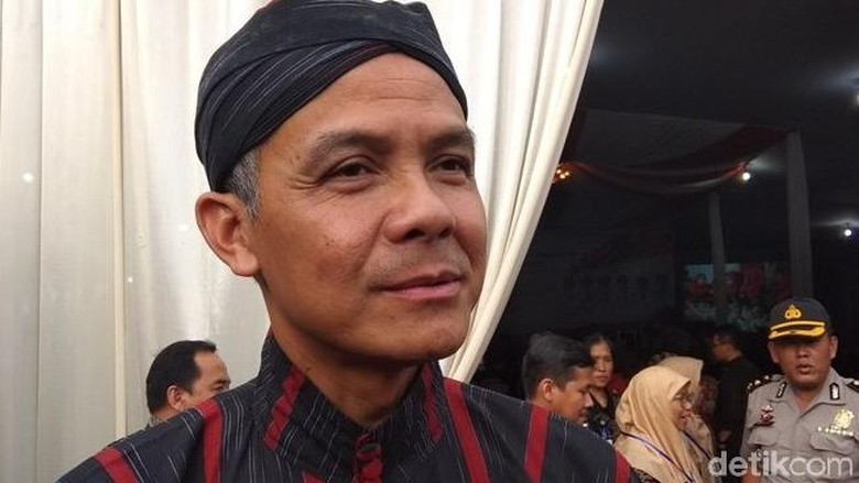 Apel Kebangsaan Pakai APBD Rp 18 M, Gubernur Ganjar: Kami Transparan Apel Kebangsaan Pakai APBD Rp 18 M, Gubernur Ganjar: Kami Transparan