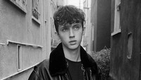 Selanjutnya ada solois Troye Sivan yang juga kaget mendengar kejadian biadab yang terjadi di Selandia Baru. Dok. Instagram/troyesivan