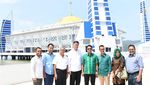 Foto Gaya Traveling Ketum PPP Romahurmuziy yang Diciduk KPK