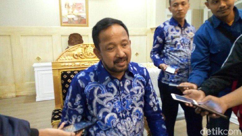 ASN Ponorogo Dilarang Terima Parsel Tapi Masih Boleh Gunakan Mobdin ASN Ponorogo Dilarang Terima Parsel Tapi Masih Boleh Gunakan Mobdin