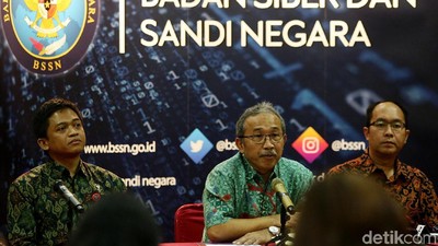 BSSN Ajak Twitter dan Facebook Perangi Hoax