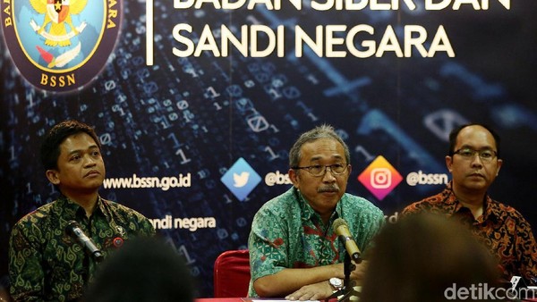 BSSN Ajak Twitter dan Facebook Perangi Hoax