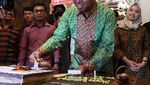 Jadi Tersangka KPK, Ini Momen Makan Enak Ketum PPP Romahurmuziy Bersama Politisi