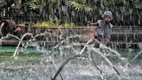 Pemerintah Provinsi DKI Jakarta menargetkan pembangunan 53 Taman Maju Bersama (TMB) di sepanjang tahun 2019.