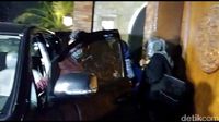 Keluar dari Rumah Romahurmuziy, Tim KPK Tak Bawa Koper Besar
