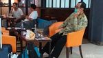 Penampakan Ketum PPP Rommy Sebelum Diterbangkan ke Jakarta