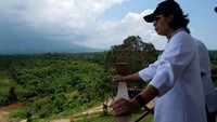 Menurut Sri Mulyani perlu ada wisata lain jika kemudian waduk akan digunakan sebagai tempat wisata. Meskipun keramba dilarang, ikan menurutnya tetap harus ada di waduk. Firman/Biro KLI Kemenkeu.