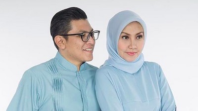 7 Potret Romantisnya Alfito Deannova Bersama Istri