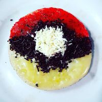 Yuk, Ngemil Surabi Keju, Durian hingga Es Krim Kekinian di Sini!