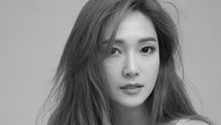 Kemudian ada Jessica Jung yang didepak dari SNSD karena dinilai tak lagi bisa fokus akibat bisnis pakaiannya. Dok. Instagram/jessica.syj