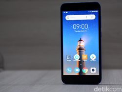 Unboxing Redmi Go, Ponsel Anyar Xiaomi Harga Rp 800 Ribuan