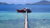 Kapal ini melayani masyarakat yang tinggal di  Labuan Bajo, Pulau Kukusan, Pulau Rinca, Pulau Messah, Pulau Papagarang dan Pulau Komodo.