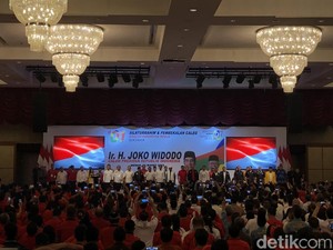 Jokowi Bekali Caleg di Sumut: Lawan Emak-emak Hoax Door to Door