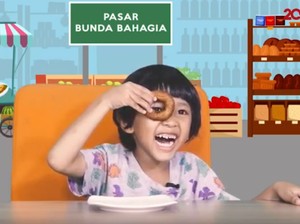 Ekspresi Gemas Anak Komen Cicip Kue Jajanan Pasar Pertama Kali