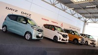Total ada empat model Livina dan Xpander versi mini yang akan dijual di Jepang. Istimewa/Dok. Nissan.