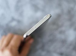 Penampakan Nova 4e, Ponsel Kelas Menengah Terbaru Huawei