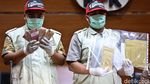 Penampakan Duit Suap OTT Romahurmuziy