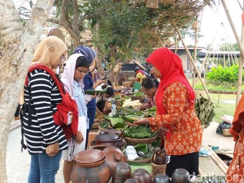 Melintasi Tol Trans Jawa, Ada Bubur Suweg Menanti di Exit Tol Ungaran