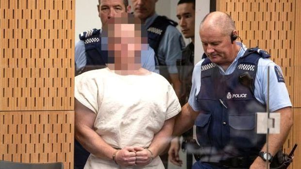 Brenton Tarrant, 28, menghadiri persidangan pada Sabtu (16/3) atas keterkaitannya dalam serangan terhadap masjid di Christchurch. (REUTERS)
