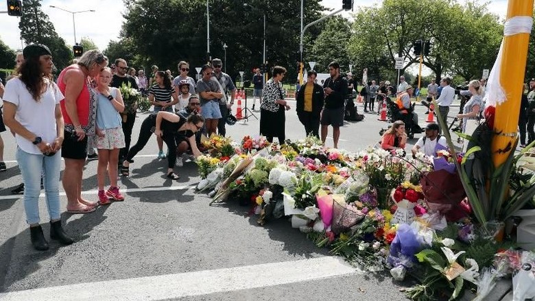 Solidaritas Warga New Zealand Mengalir untuk Umat Muslim Usai Teror Solidaritas Warga New Zealand Mengalir untuk Umat Muslim Usai Teror